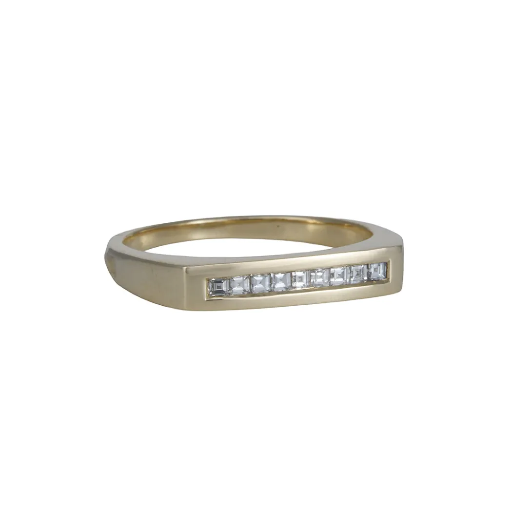 Kima – Channel Set Diamond Band